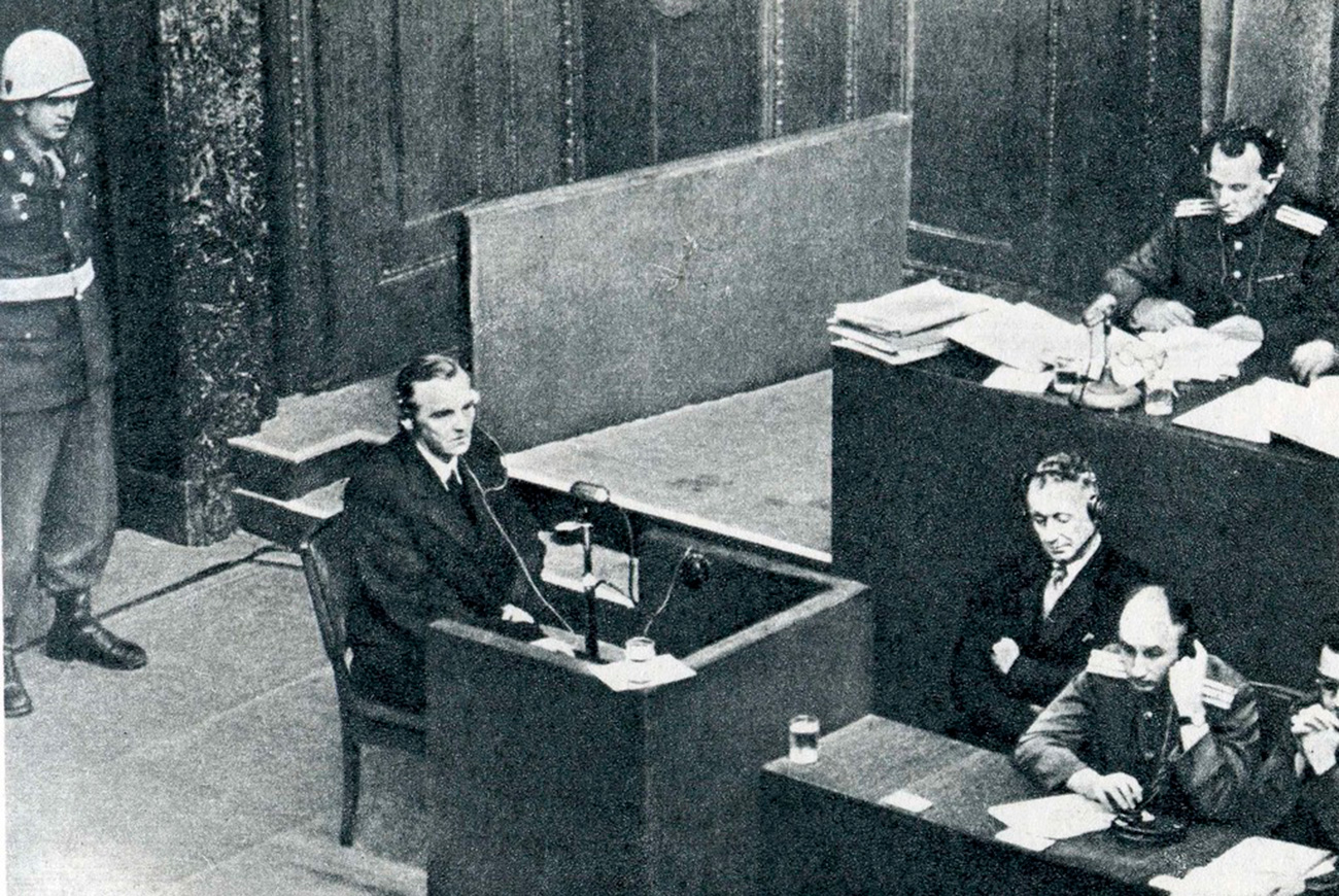 Friedrich Paulus svjedoči na Nürnberškom sudu, 11. veljače 1946. / Wikipedia
