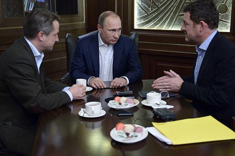 Putin: Constitutional reform should underlie peace process in Ukraine