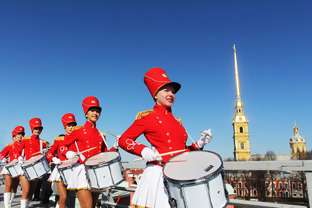 A group of marching drummers during the celebrations for the anniversary of Nikolai Vasilevich Gogol's birth in St. Petersburg, which included the firing of a cannon-shot at noon from the Peter and Paul Fortress. Source: PhotoXPress