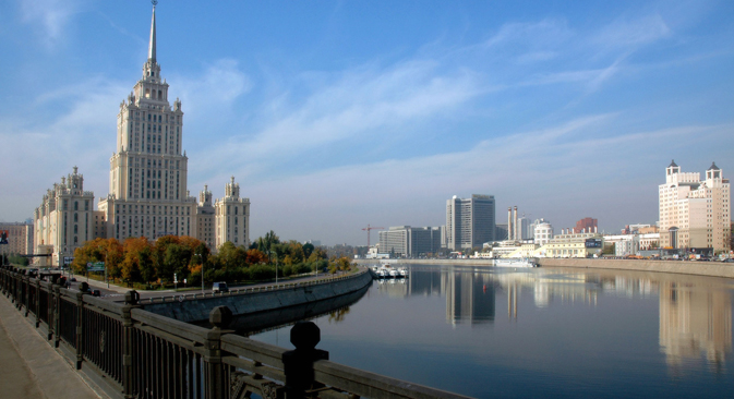 Stories Behind Moscow S Historic Soviet Era Hotels Russia Beyond Das Hotel Ukraina Gebaut 1957 Wurde Im April 2010 Nach Sanierung In Radisson Royal