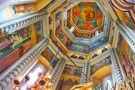 Inside St Basil S On Red Square Russia Beyond