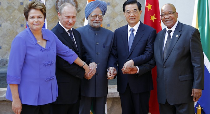 The leaders of the BRICS countries are going to address problems of the creation of a new development bank and so-called "virtual secretariat" during the next summit in South Africa. Source: AP