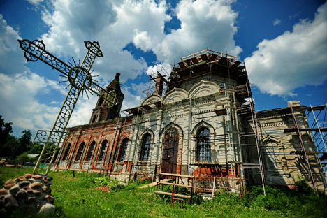 Desolate temples: How to save Russian churches 