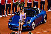 Maria Sharapova has won the Porsche Tennis Grand Prix