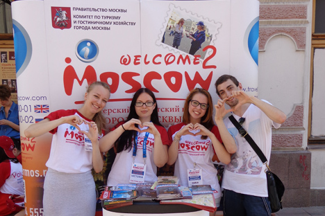 Moscow students help tourists find their way around Russia’s capital
