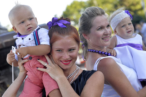 The contemporary Russian family: Traditional in word, slippery in deed