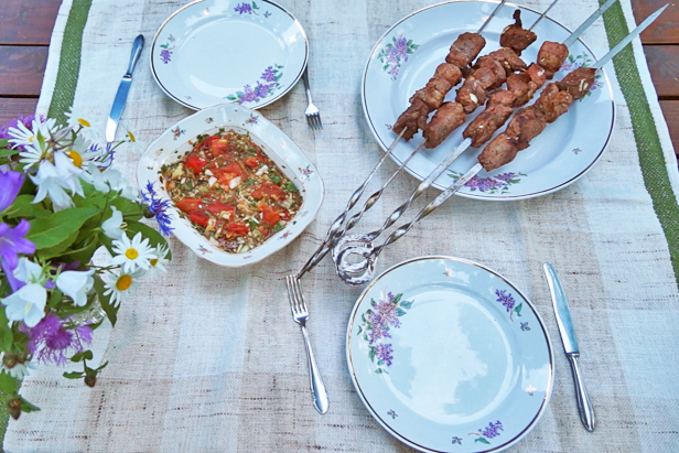 Delicious Russia: Shashlyk and Ajapsandal for dinner at the dacha