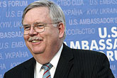 Moscow formally approves new U.S. ambassador Tefft