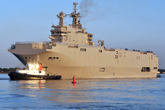 
French president postpones shipping of first Mistral to Russia indefinitely