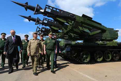 Rússia começa a modernizar sistema de defesa de Cuba width=