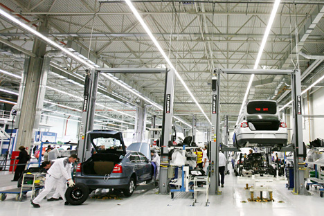 Plunging car sales leave Russia’s auto industry running on empty