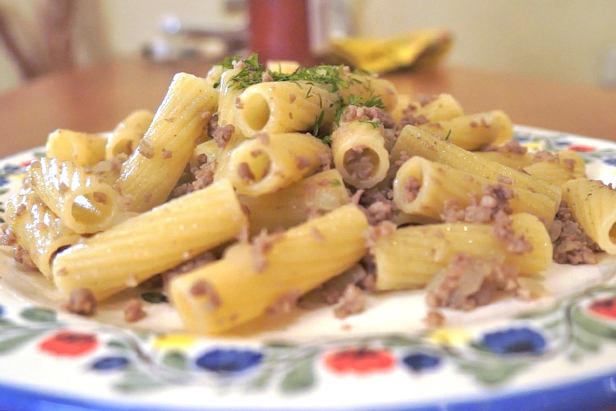 Delicious TV: Russian pasta navy-style