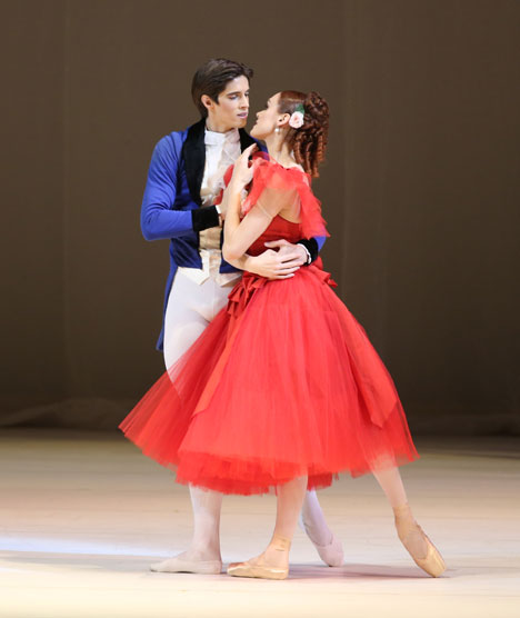 Ulyana Lopatkina with Xander Parish in 'Marguerite and Armand.' Source: Natalia Razina