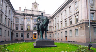 The Russian Museum: history of national art in 400,000 exhibits