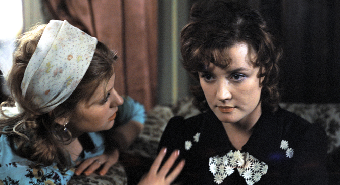 Watch Moscow Does Not Believe In Tears Online Full Movie