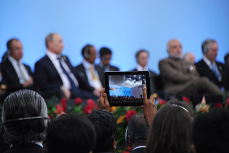 BRICS face challenging global environment in 2015