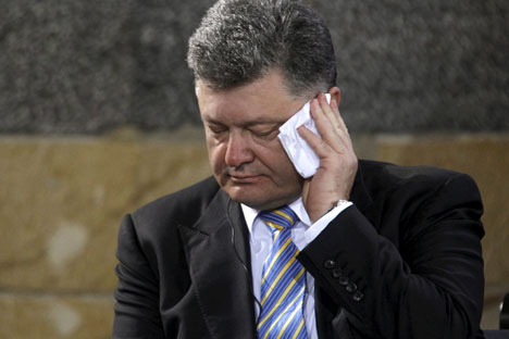 Poroshenko to call Putin after Crimea incident