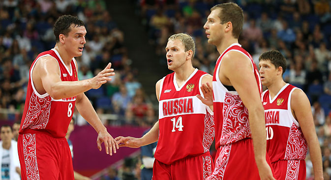 FIBA suspends Russian basketball teams from international competitions