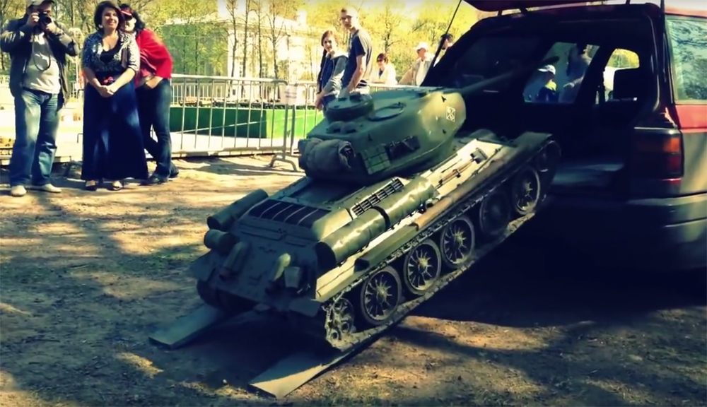 Video: The new &#39;combat&#39; T-34 tank that fits in the trunk of your car 