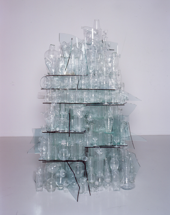 Clear Glass Stack. Source : Tony Cragg Studio, Fondazione Berengo