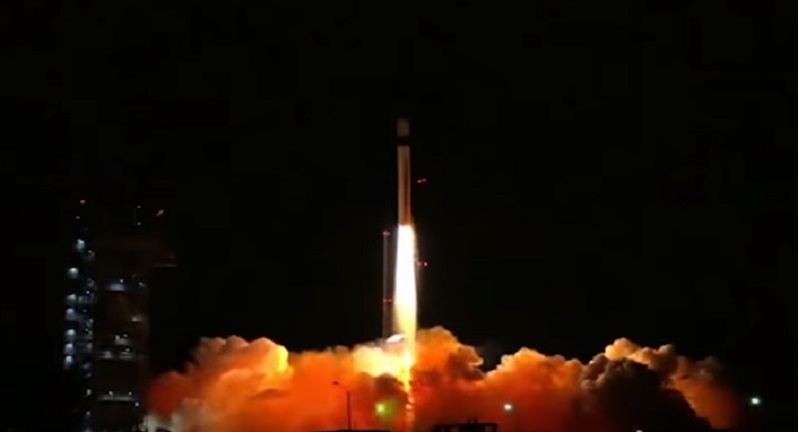 MO Rusije objavilo video-snimku s najefektnijim lansiranjima raketa
  