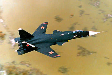 SU-47 diciptakan sebagai pesawat eksperimental. Foto: Pachkovsky/RIA Novosti