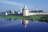  Russia's largest fresh milk vendor shares his success story 