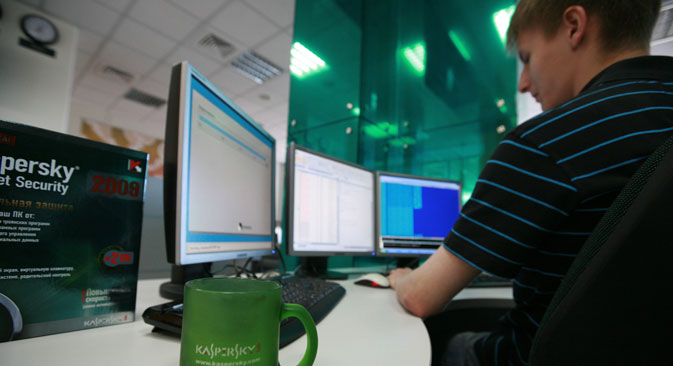 Kaspersky Lab Pioneer In Advocating Use Of Licensed Software In India Russia Beyond Kaspersky internet security india online. kaspersky lab pioneer in advocating use of licensed software in india russia beyond
