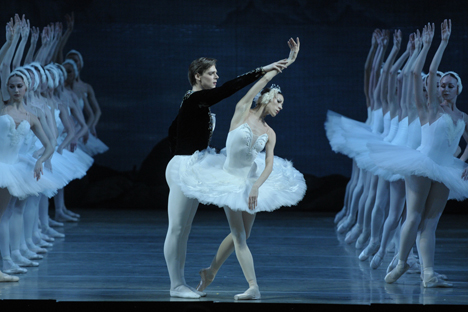Swan Lake Turns 120 At The Mariinsky Theater Russia Beyond