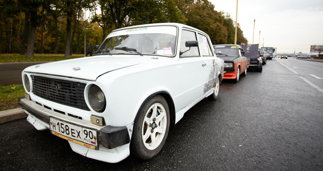 ロシア風チューニングカー ロシア ビヨンド