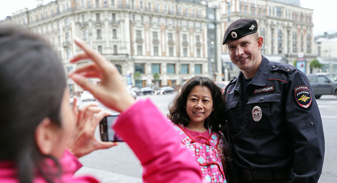 モスクワで観光警察が活動開始 ロシア ビヨンド