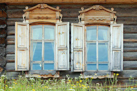 목조 농가의 창문, 이르쿠츠크 탈치 건축민속문화 박물관 (사진제공=로리/레기언 메디아)