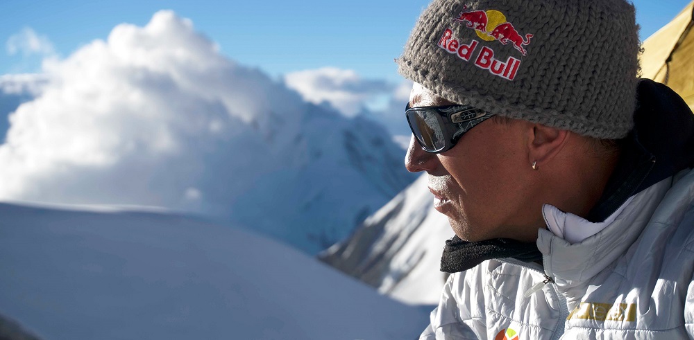 Valery Rozov dans l'Himalaya en 2016. Crédit : Nika Lebanidze / Red Bull